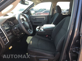2020 Ram 1500 Classic Warlock Extended Cab Medium Bed – miniatura 7