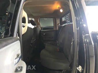 2020 Ram 1500 Classic Warlock Extended Cab Medium Bed – miniatura 13