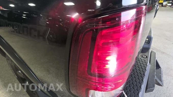 2020 Ram 1500 Classic Warlock Extended Cab Medium Bed – miniatura 22