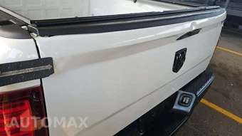 2020 Ram 1500 Classic Warlock Extended Cab Medium Bed - miniatura 25
