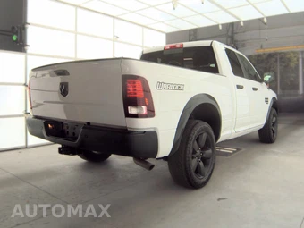 2020 Ram 1500 Classic Warlock Extended Cab Medium Bed - miniatura 4