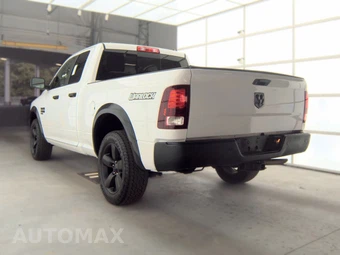 2020 Ram 1500 Classic Warlock Extended Cab Medium Bed - miniatura 6