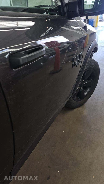2020 Ram 1500 Classic Warlock Extended Cab Medium Bed - miniatura 15