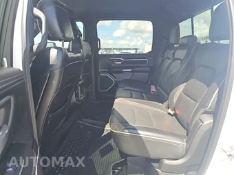 2020 Ram 1500 Laramie Crew Cab Medium Bed - miniatura 13