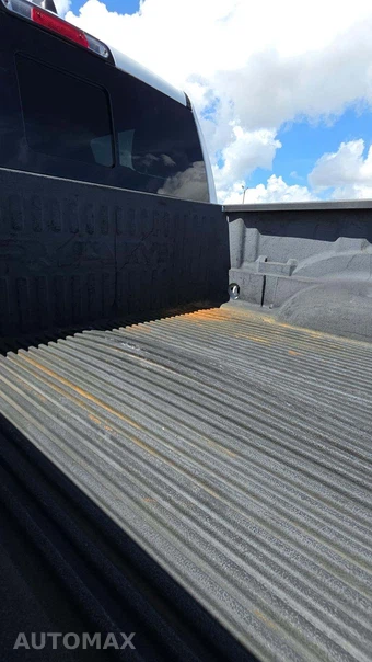2020 Ram 1500 Laramie Crew Cab Medium Bed - miniatura 19