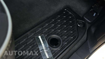 2020 Ram 1500 Laramie Crew Cab Medium Bed - miniatura 27