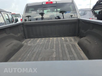 2020 Ram 1500 Laramie Crew Cab Medium Bed - miniatura 16
