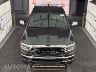 2020 Ram 1500 Laramie Crew Cab Medium Bed - miniatura 2