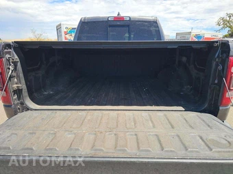 2020 Ram 1500 Laramie Crew Cab Short Bed - miniatura 11