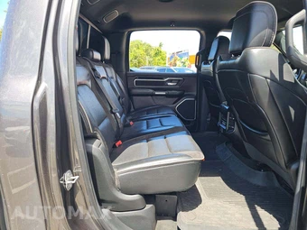 2020 Ram 1500 Laramie Crew Cab Short Bed - miniatura 13