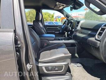 2020 Ram 1500 Laramie Crew Cab Short Bed - miniatura 15