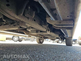 2020 Ram 1500 Laramie Crew Cab Short Bed - miniatura 4