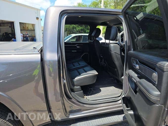 2020 Ram 1500 Laramie Crew Cab Short Bed - miniatura 16