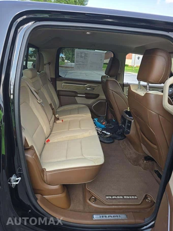 2020 Ram 1500 Laramie Crew Cab Short Bed - miniatura 16