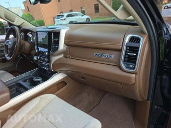 2020 Ram 1500 Laramie Crew Cab Short Bed - miniatura 19