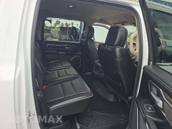 2020 Ram 1500 Laramie Crew Cab Short Bed - miniatura 15