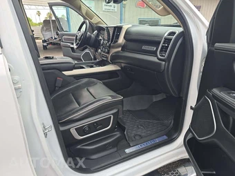 2020 Ram 1500 Laramie Crew Cab Short Bed - miniatura 17
