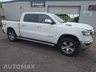 2020 Ram 1500 Laramie Crew Cab Short Bed - miniatura 4