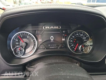 2020 Ram 1500 Laramie Crew Cab Short Bed - miniatura 9