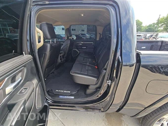 2020 Ram 1500 Laramie Crew Cab Short Bed - miniatura 10