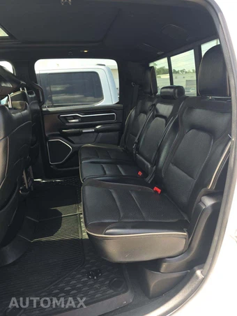 2020 Ram 1500 Laramie Crew Cab Short Bed - miniatura 13