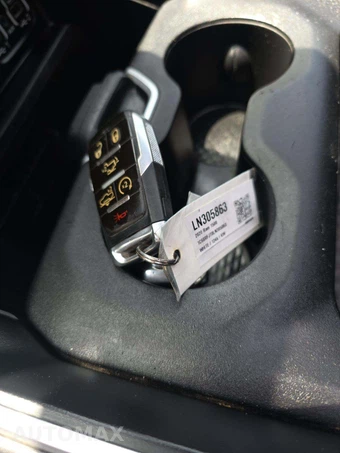 2020 Ram 1500 Laramie Crew Cab Short Bed - miniatura 8