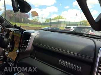 2020 Ram 1500 Laramie Crew Cab Short Bed - miniatura 19