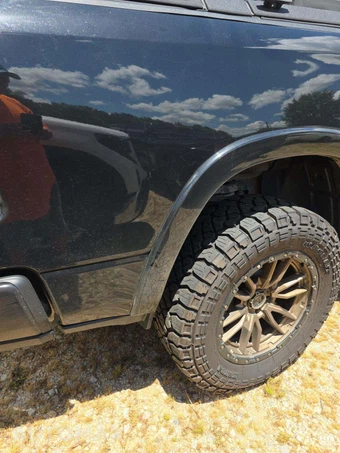 2020 Ram 1500 Laramie Crew Cab Short Bed - miniatura 26