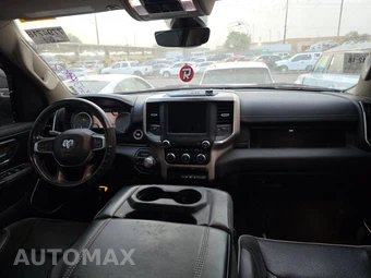 2020 Ram 1500 Laramie Crew Cab Short Bed - miniatura 11