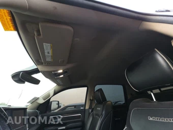 2020 Ram 1500 Laramie Crew Cab Short Bed - miniatura 17