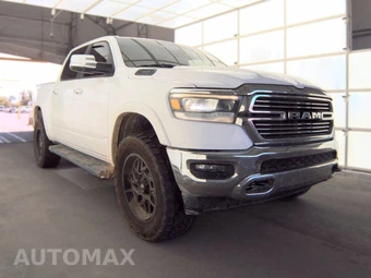 2020 Ram 1500 Laramie Crew Cab Short Bed - miniatura 3