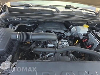 2020 Ram 1500 Laramie Crew Cab Short Bed - miniatura 18