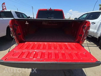 2020 Ram 1500 Laramie Crew Cab Short Bed - miniatura 14