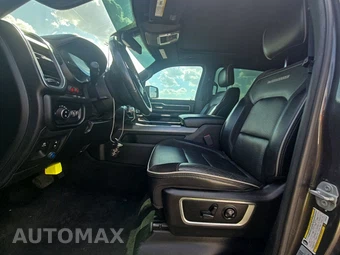 2020 Ram 1500 Laramie Crew Cab Short Bed - miniatura 7