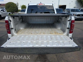 2020 Ram 1500 Laramie Crew Cab Short Bed - miniatura 14