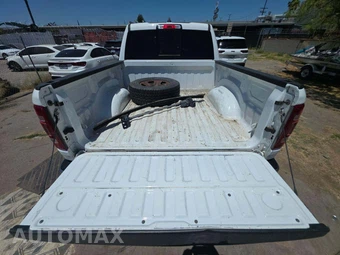 2020 Ram 1500 Laramie Crew Cab Short Bed - miniatura 11