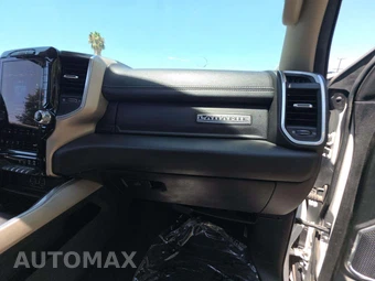 2020 Ram 1500 Laramie Crew Cab Short Bed - miniatura 16