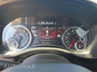 2020 Ram 1500 Laramie Crew Cab Short Bed - miniatura 6