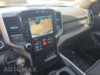 2020 Ram 1500 Laramie Crew Cab Short Bed - miniatura 7