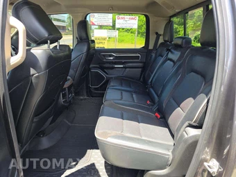 2020 Ram 1500 Laramie Crew Cab Short Bed - miniatura 13