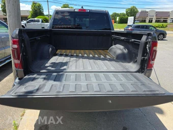 2020 Ram 1500 Laramie Crew Cab Short Bed - miniatura 14