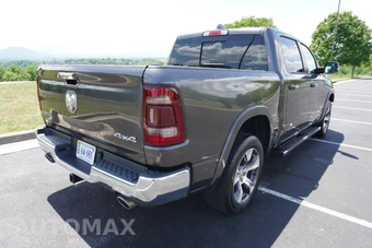 2020 Ram 1500 Laramie Crew Cab Short Bed - miniatura 18