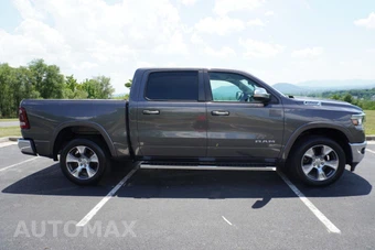 2020 Ram 1500 Laramie Crew Cab Short Bed - miniatura 20