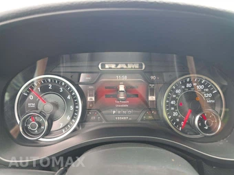 2020 Ram 1500 Laramie Crew Cab Short Bed - miniatura 9
