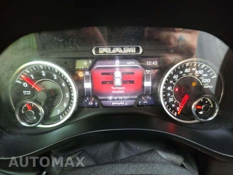 2020 Ram 1500 Laramie Extended Cab Medium Bed - miniatura 9