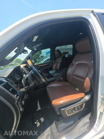 2020 Ram 1500 Laramie Longhorn Crew Cab Short Bed - miniatura 6