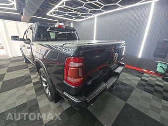 2020 Ram 1500 Limited Crew Cab Short Bed - miniatura 2