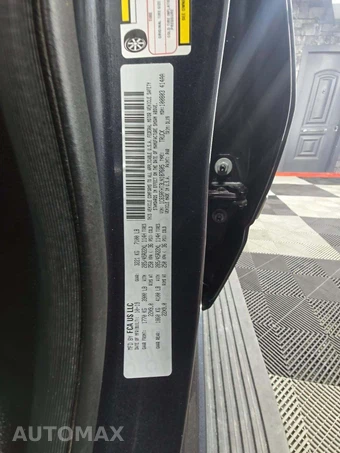 2020 Ram 1500 Limited Crew Cab Short Bed - miniatura 5