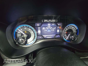 2020 Ram 1500 Limited Crew Cab Short Bed - miniatura 9
