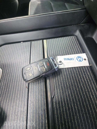 2020 Ram 1500 Limited Crew Cab Short Bed - miniatura 8